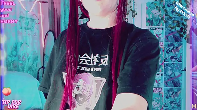 Snapshot of Toxic_Ellies chatting on 01-31-25, 06:36 Toxic Ellies online show from 01-31-25, 06:36