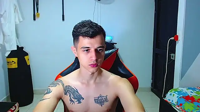 ADAM HOT online show from 06-27-26, 04:28