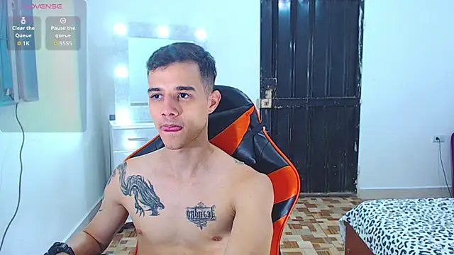 ADAM HOT online show from 07-15-26, 09:20
