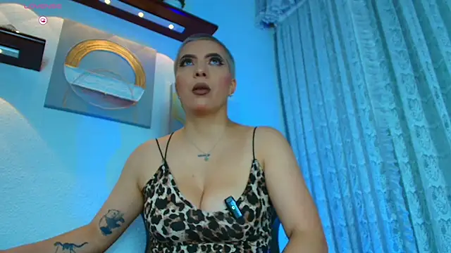 Snapshot of Camila_Chainn chatting on 09-10-25, 07:52 Camila Chainn online show from 09-10-25, 07:52