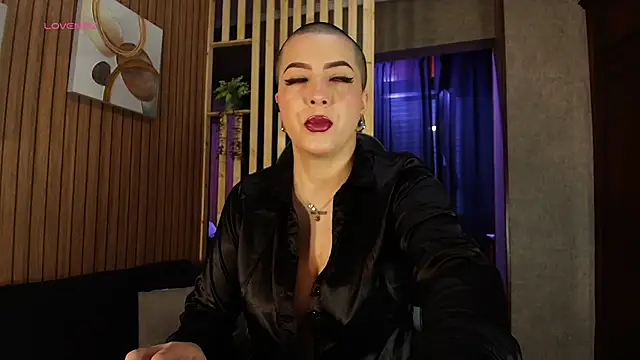 Snapshot of Camila_Chainn chatting on 03-09-26, 06:17 Camila Chainn online show from 03-09-26, 06:17