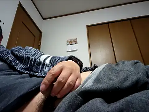 Snapshot of 07YUKIO chatting on 01-26-25, 12:11 07YUKIO online show from 01-26-25, 12:11