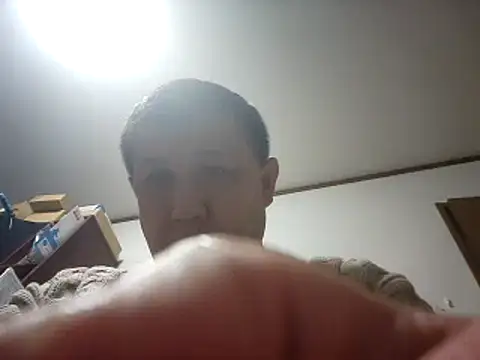 Snapshot of 07YUKIO chatting on 02-06-25, 01:21 07YUKIO online show from 02-06-25, 01:21