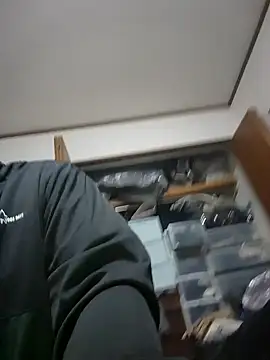 Snapshot of 07YUKIO chatting on 10-31-25, 11:00 07YUKIO online show from 10-31-25, 11:00