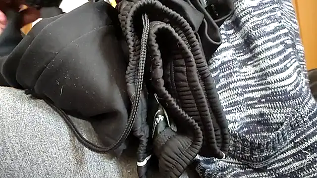 Snapshot of 07YUKIO chatting on 11-19-25, 12:54 07YUKIO online show from 11-19-25, 12:54