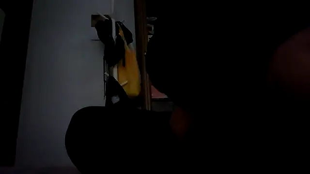 Snapshot of 07YUKIO chatting on 11-23-25, 09:25 07YUKIO online show from 11-23-25, 09:25