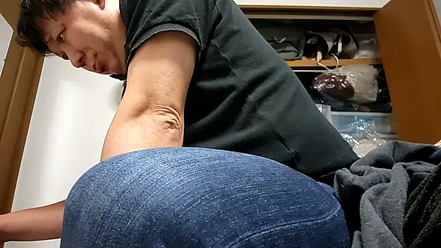 Snapshot of 07YUKIO chatting on 11-28-25, 07:22 07YUKIO online show from 11-28-25, 07:22