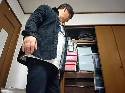 Snapshot of 07YUKIO chatting on 03-22-26, 01:03 07YUKIO online show from 03-22-26, 01:03