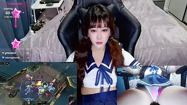 Snapshot of Angelababy001 chatting on 12-08-24, 02:52 Angelababy001 online show from 12-08-24, 02:52