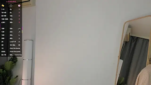 Snapshot of Ketty_Belly chatting on 10-11-25, 10:30 Ketty Belly online show from 10-11-25, 10:30