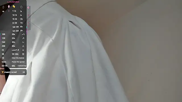 Snapshot of Ketty_Belly chatting on 10-18-25, 10:10 Ketty Belly online show from 10-18-25, 10:10