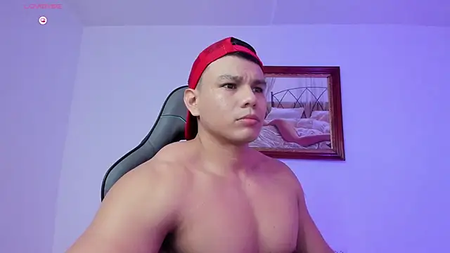 Snapshot of RoyConstance chatting on 02-15-26, 08:38 RoyConstance online show from 02-15-26, 08:38