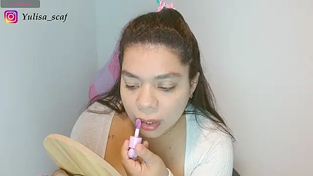 yulissa18 online show from 05-02-26, 11:54