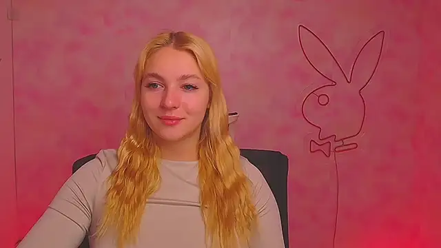 Snapshot of Milka_kiss_ chatting on 12-10-24, 07:05 Milka kiss online show from 12-10-24, 07:05