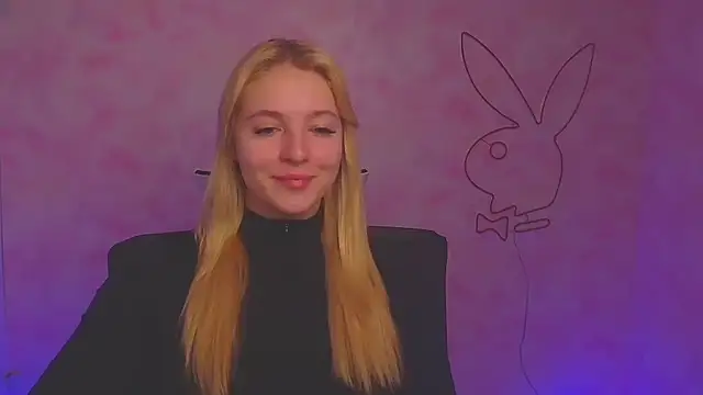 Snapshot of Milka_kiss_ chatting on 12-16-24, 06:53 Milka kiss online show from 12-16-24, 06:53