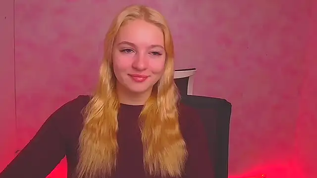 Snapshot of Milka_kiss_ chatting on 12-29-24, 07:06 Milka kiss online show from 12-29-24, 07:06