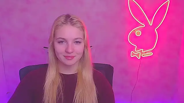 Snapshot of Milka_kiss_ chatting on 02-04-25, 07:07 Milka kiss online show from 02-04-25, 07:07