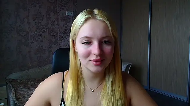 Milka kiss  online show from 03-18-26, 10:07