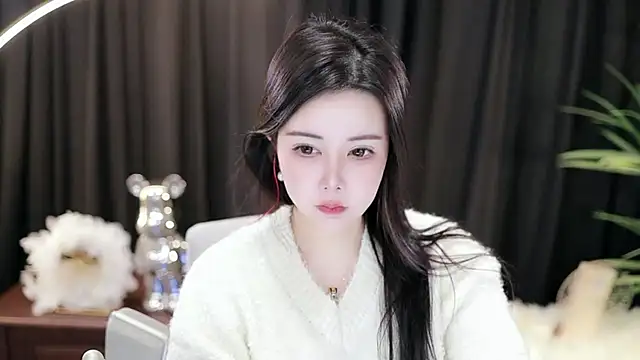 Snapshot of Qiaoqiao_ chatting on 01-06-25, 08:24 Qiaoqiao online show from 01-06-25, 08:24
