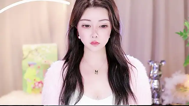 Snapshot of Qiaoqiao_ chatting on 01-13-25, 03:36 Qiaoqiao online show from 01-13-25, 03:36