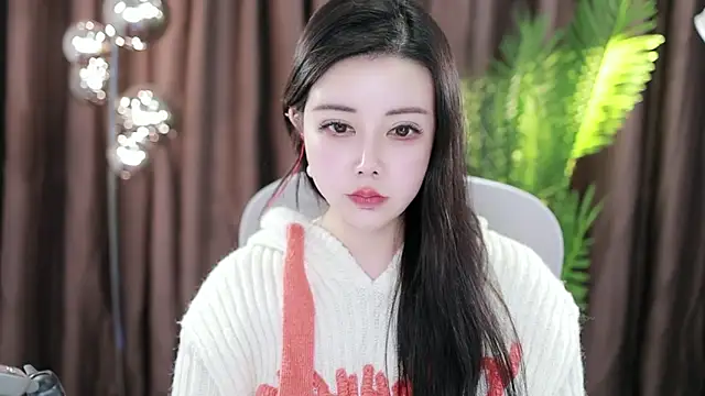 Snapshot of Qiaoqiao_ chatting on 01-19-25, 08:30 Qiaoqiao online show from 01-19-25, 08:30