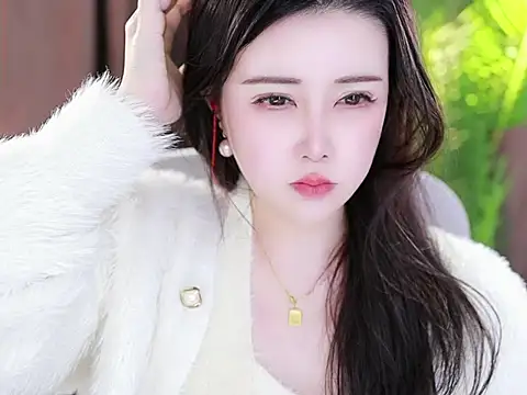 Snapshot of Qiaoqiao_ chatting on 02-02-25, 02:13 Qiaoqiao online show from 02-02-25, 02:13