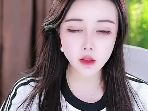 Snapshot of Qiaoqiao_ chatting on 02-07-25, 04:35 Qiaoqiao online show from 02-07-25, 04:35