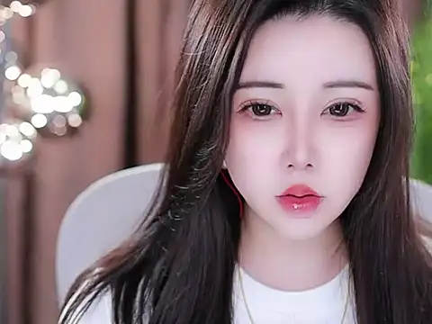 Snapshot of Qiaoqiao_ chatting on 02-17-25, 10:07 Qiaoqiao online show from 02-17-25, 10:07