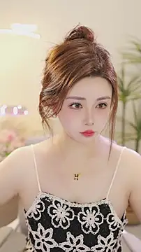 Qiaoqiao  online show from 03-02-26, 12:45