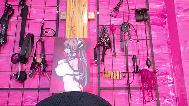  candy bdsm  online show from 06-09-26, 01:12