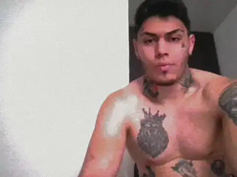 Snapshot of JAXXX367 chatting on 02-15-25, 08:11 JAXXX367 online show from 02-15-25, 08:11