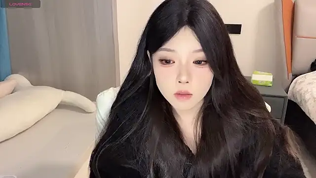 Q-ing online show from 12-24-24, 03:16