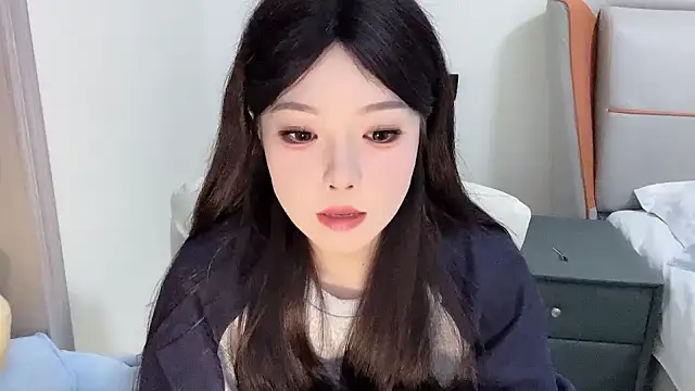 Q-ing online show from 01-24-25, 07:49