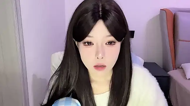 Q-ing online show from 03-19-25, 06:01