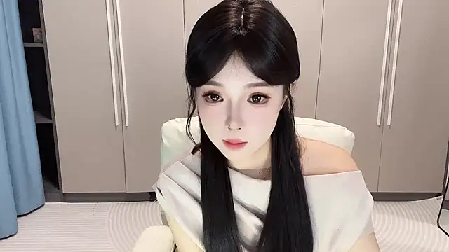 Q-ing online show from 09-09-25, 05:51