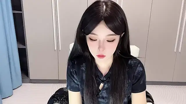 Q-ing online show from 10-16-25, 04:08