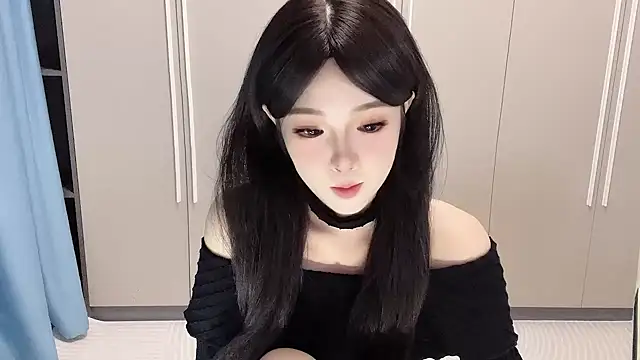 Q-ing online show from 11-03-25, 12:39