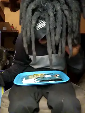 Snapshot of Hentaii001 chatting on 09-27-25, 03:44 Hentaii001 online show from 09-27-25, 03:44