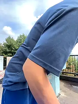 Snapshot of takuyapp chatting on 09-15-25, 12:43 takuyapp online show from 09-15-25, 12:43