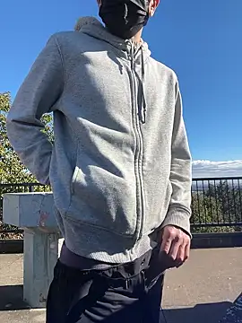 Snapshot of takuyapp chatting on 12-22-25, 01:46 takuyapp online show from 12-22-25, 01:46