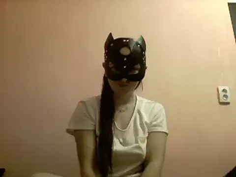 MaxWellas6 online show from 12-16-24, 07:10