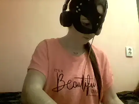 MaxWellas6 online show from 01-28-25, 05:14