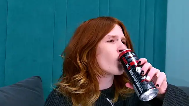 Snapshot of ZaynGraham chatting on 02-25-26, 10:36 ZaynGraham online show from 02-25-26, 10:36