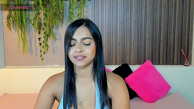 Snapshot of AmyBarton02 chatting on 09-08-25, 04:28 AmyBarton02 online show from 09-08-25, 04:28