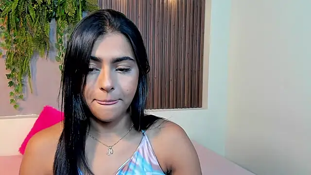 Snapshot of AmyBarton02 chatting on 10-03-25, 04:04 AmyBarton02 online show from 10-03-25, 04:04