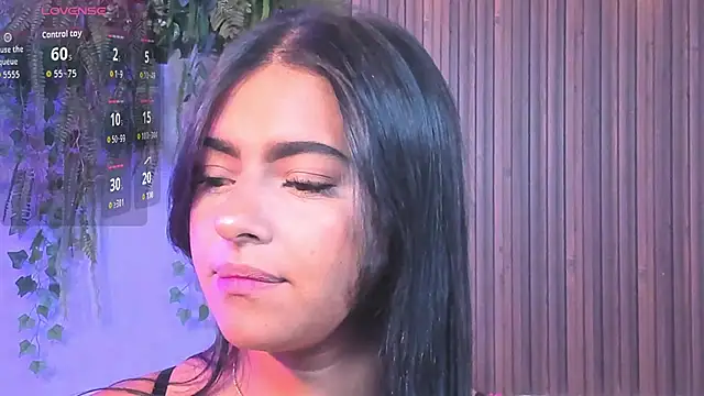 Snapshot of AmyBarton02 chatting on 10-10-25, 03:33 AmyBarton02 online show from 10-10-25, 03:33