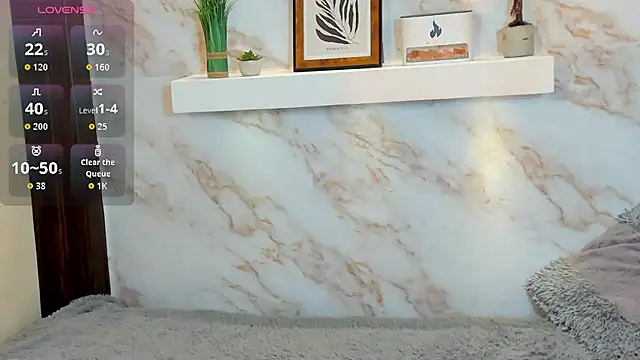 Snapshot of AmyBarton02 chatting on 11-06-25, 05:36 AmyBarton02 online show from 11-06-25, 05:36