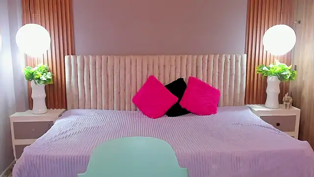 Snapshot of AmyBarton02 chatting on 03-14-26, 07:19 AmyBarton02 online show from 03-14-26, 07:19