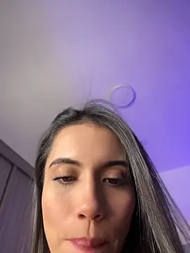 Snapshot of Nicole_stonee chatting on 06-23-26, 09:13 Nicole stonee online show from 06-23-26, 09:13