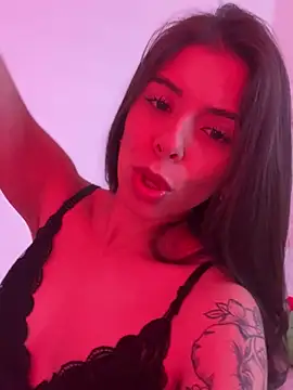 AmmyCollinsW online show from 02-13-25, 11:04